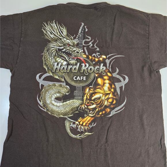Hard Rock Cafe Hollywood Brown Vintage Dragon and Tiger T-shirt size Large - Picture 6 of 7